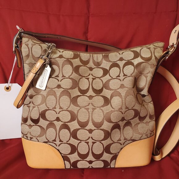 Coach Signature Crossbody - Picture 6 of 12